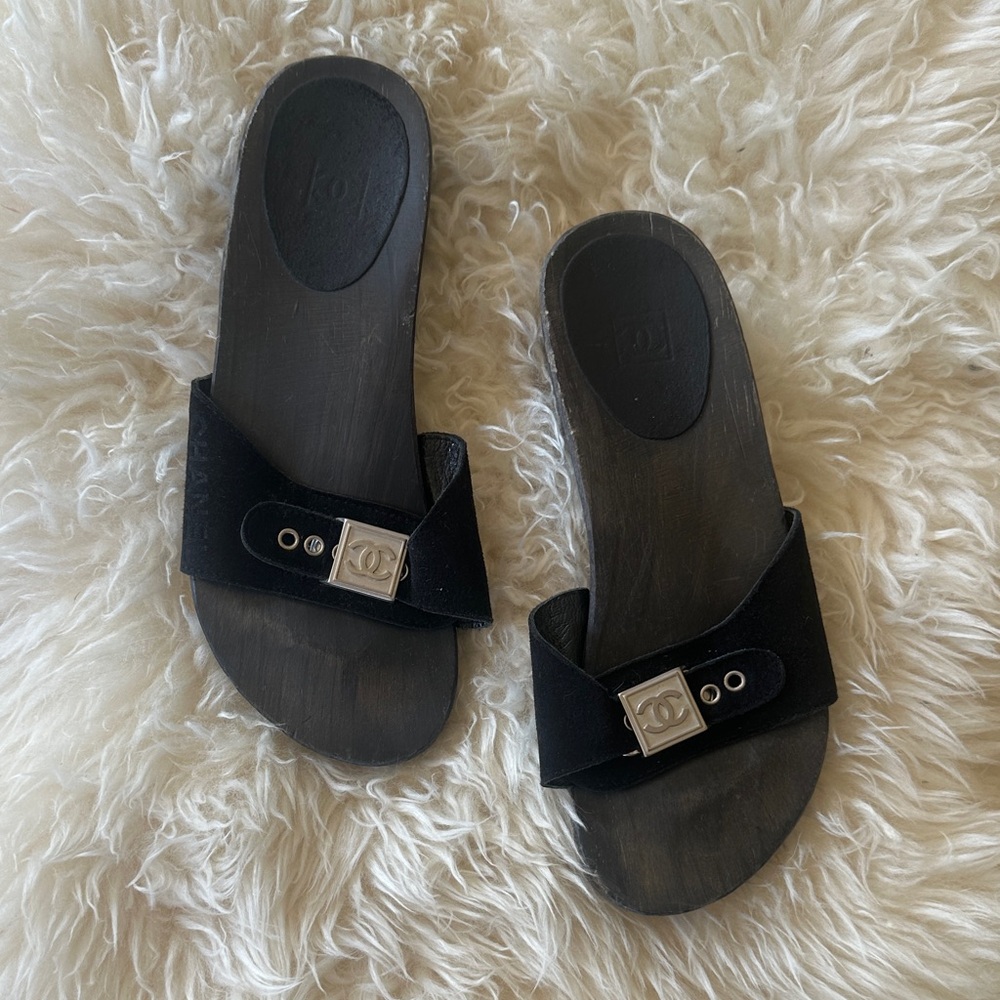 CHANEL Black Slide Sandals